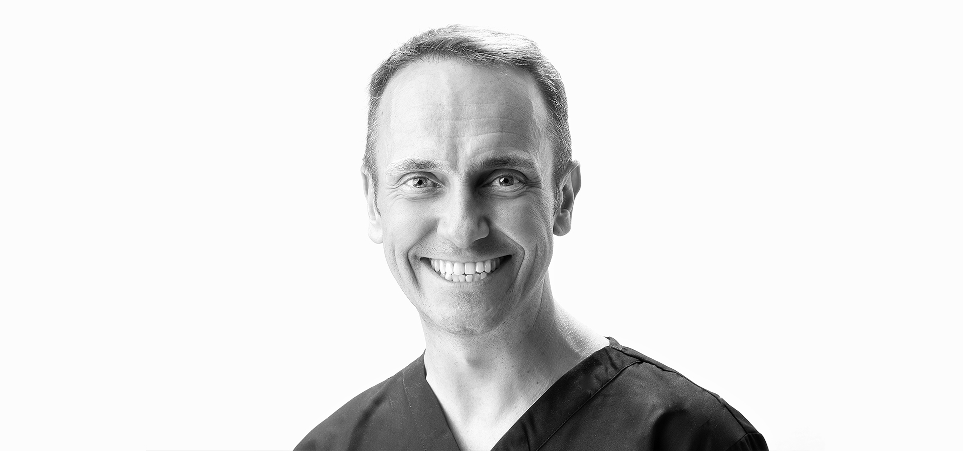 Dr René Wogler Dentiste esthétique Paris
